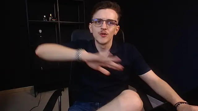FelixStarkk online show from June 2026 06:47:02 AM