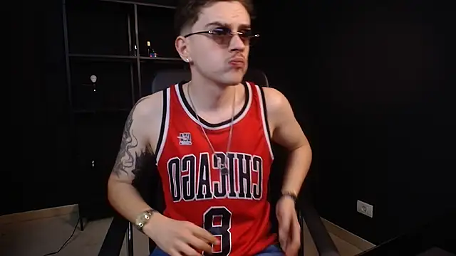 FelixStarkk online show from July 2026 05:30:01 AM