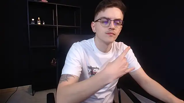 FelixStarkk online show from May 2026 05:28:02 AM