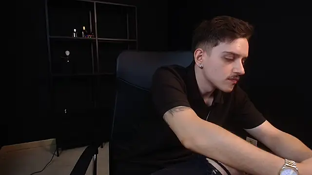FelixStarkk online show from July 2026 04:52:01 AM