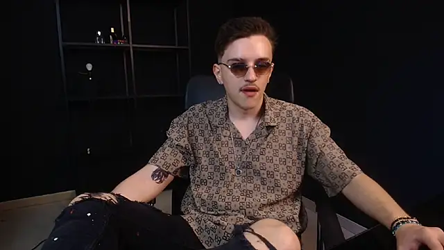 FelixStarkk online show from June 2026 04:40:02 AM
