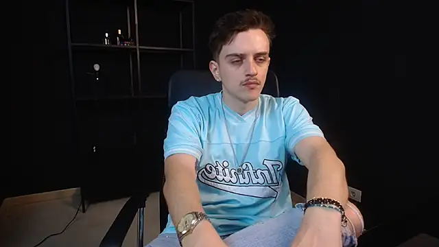 FelixStarkk online show from July 2026 05:08:01 AM