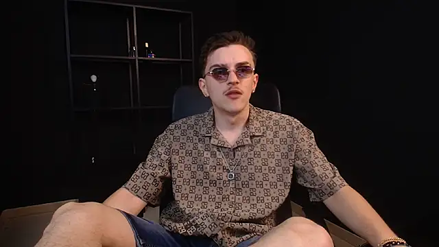FelixStarkk online show from July 2026 06:47:02 AM