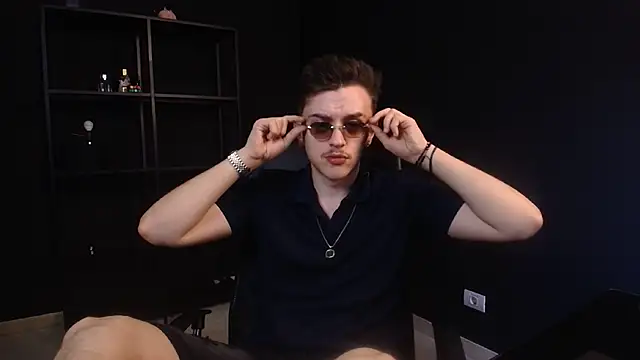 FelixStarkk online show from June 2026 05:18:02 AM