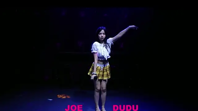 yznt-dudu online show from October 2025 11:44:02 AM