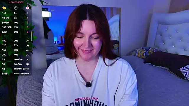 love me  tonight  online show from May 2026 01:43:01 AM