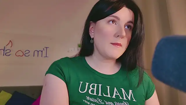 love me  tonight  online show from January 2026 11:43:01 PM