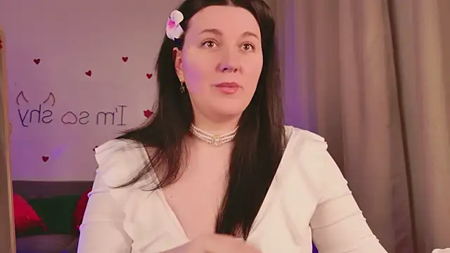 love me  tonight  online show from February 2026 11:25:02 PM