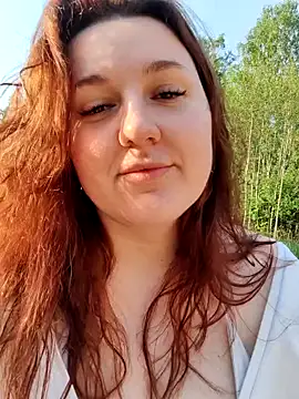 love me  tonight  online show from May 2026 04:47:01 PM