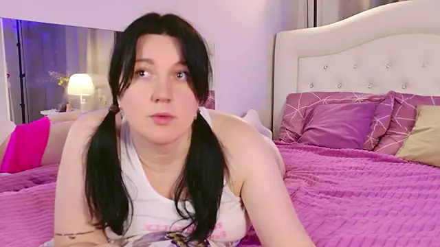 Snapshot of love_me__tonight_ chatting on November 2025 10:29:02 AM love me tonight online show from November 2025 10:29:02 AM