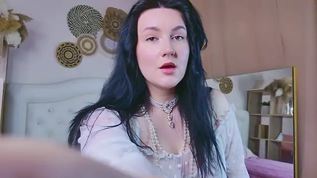 love me  tonight  online show from February 2026 10:31:01 PM