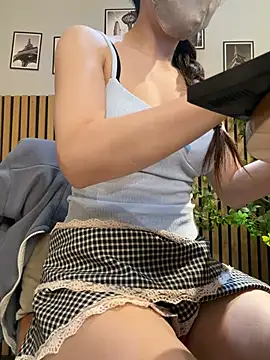 Linh 2004 online show from May 2026 06:13:01 AM