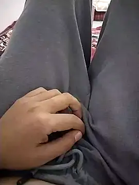 Snapshot of zorhotty chatting on October 2025 11:44:02 AM zorhotty online show from October 2025 11:44:02 AM
