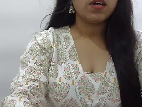 LIYO  online show from April 2026 06:29:02 AM