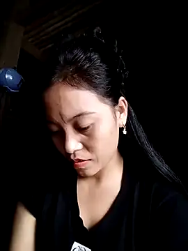 Maipm18 online show from October 2025 02:10:01 AM