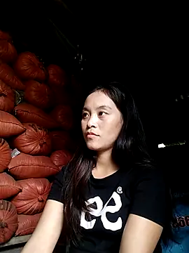 Maipm18 online show from September 2025 02:40:01 AM