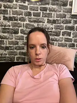 Snapshot of SexyMilf_37 chatting on November 2025 02:44:02 PM SexyMilf 37 online show from November 2025 02:44:02 PM