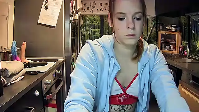 Snapshot of SexyMilf_37 chatting on November 2025 09:08:01 PM SexyMilf 37 online show from November 2025 09:08:01 PM