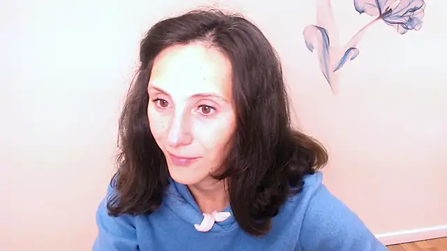 Snapshot of AlissaJersi chatting on September 2025 07:36:02 AM AlissaJersi online show from September 2025 07:36:02 AM