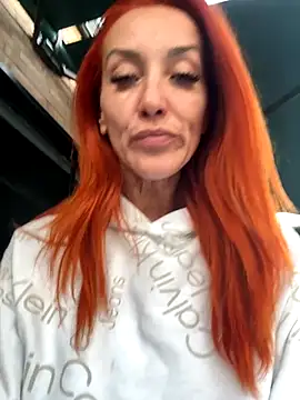 MikaelaBloom online show from October 2025 04:30:02 PM