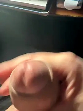 yesoui online show from December 2025 04:28:02 PM