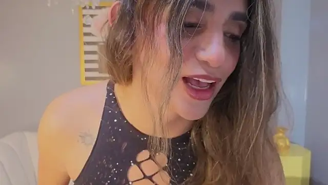 Snapshot of agatha_brooks_t chatting on February 2026 12:40:01 PM agatha brooks t online show from February 2026 12:40:01 PM