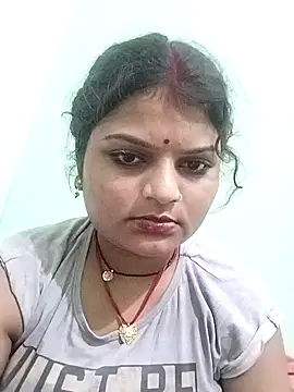 Snapshot of Hot_mirchjii chatting on September 2025 03:29:01 PM Hot mirchjii online show from September 2025 03:29:01 PM