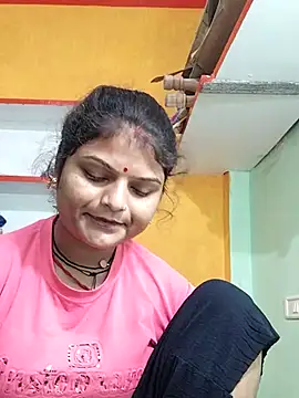 Snapshot of Hot_mirchjii chatting on November 2025 04:28:01 AM Hot mirchjii online show from November 2025 04:28:01 AM