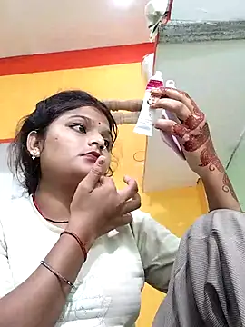 Snapshot of Hot_mirchjii chatting on October 2025 02:57:01 PM Hot mirchjii online show from October 2025 02:57:01 PM