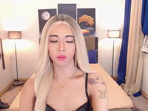 PreciousAmore online show from November 2025 10:21:02 AM