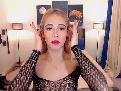 PreciousAmore online show from November 2025 02:26:01 AM