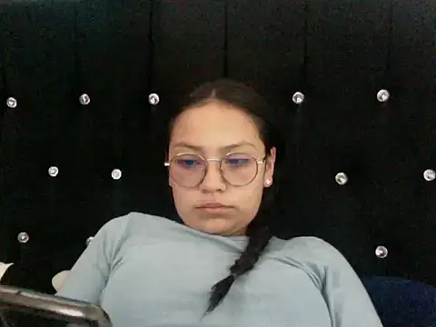 katalina07 1 online show from January 2026 01:04:01 PM