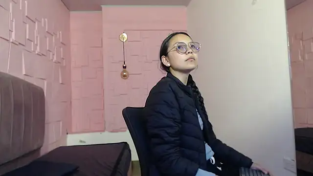 katalina07 1 online show from January 2026 02:09:02 PM