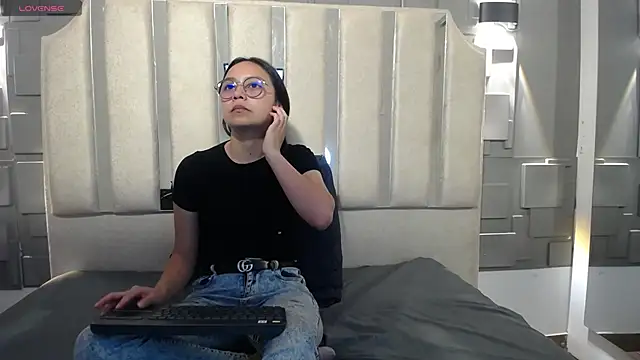 katalina07 1 online show from March 2026 02:21:01 PM