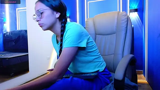 katalina07 1 online show from June 2026 08:39:01 PM