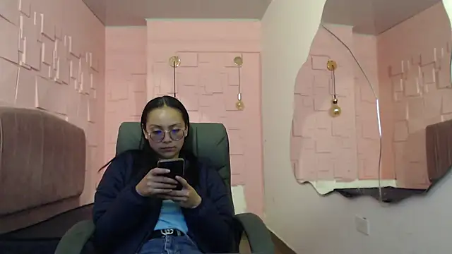 Snapshot of katalina07_1 chatting on September 2025 04:03:02 PM katalina07 1 online show from September 2025 04:03:02 PM