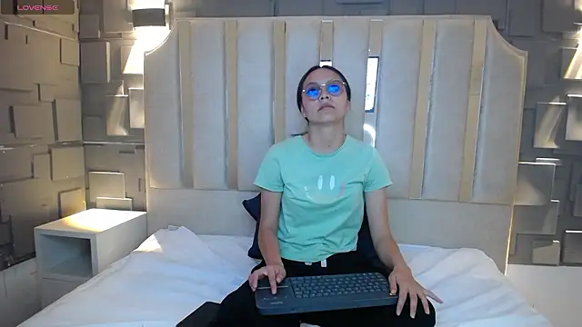 katalina07 1 online show from March 2026 05:09:01 PM