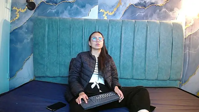 katalina07 1 online show from February 2026 03:24:01 PM