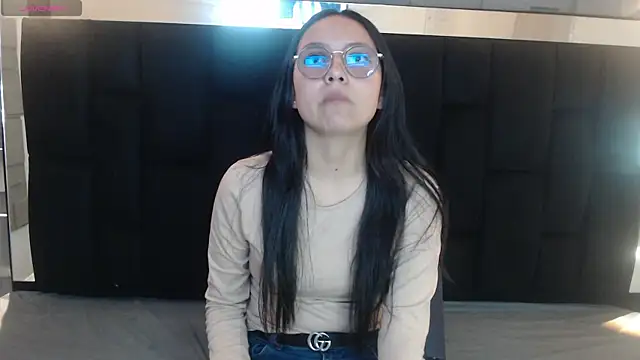 katalina07 1 online show from December 2025 03:25:01 PM