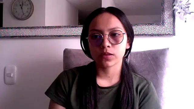 katalina07 1 online show from March 2026 04:34:02 PM