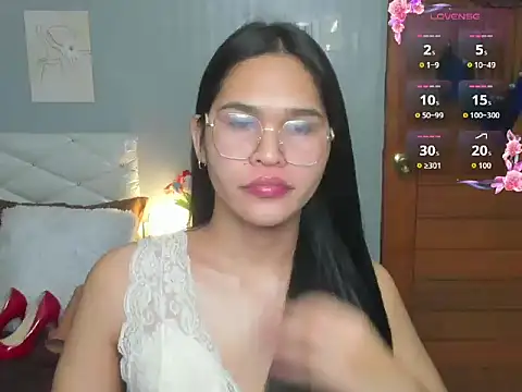 Snapshot of AlianaBlair chatting on October 2025 02:40:02 PM AlianaBlair online show from October 2025 02:40:02 PM