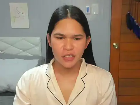 Snapshot of AlianaBlair chatting on September 2025 01:50:01 PM AlianaBlair online show from September 2025 01:50:01 PM