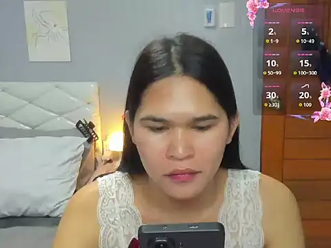 Snapshot of AlianaBlair chatting on September 2025 04:24:01 PM AlianaBlair online show from September 2025 04:24:01 PM