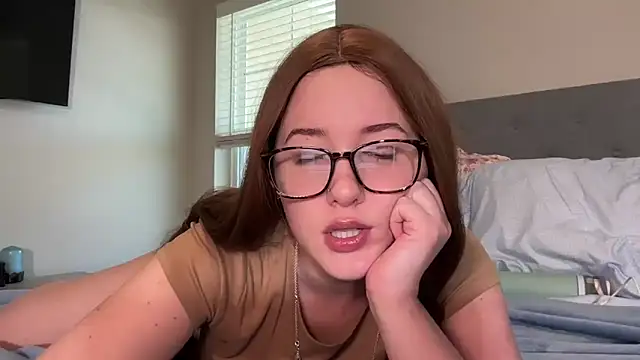 anamira1 online show from March 2026 04:52:02 PM