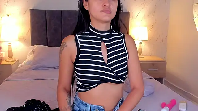Emilly Beaumont online show from June 2026 12:43:01 PM