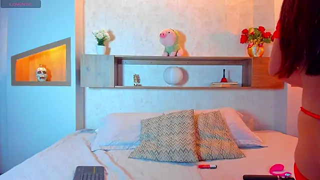 Emilly Beaumont online show from January 2026 01:37:02 PM