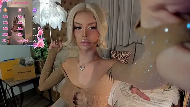 LUUVRRI 21 online show from March 2026 08:46:02 PM