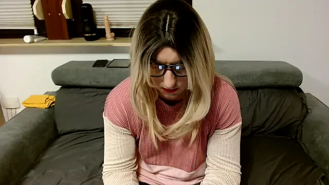 Snapshot of sina_sun25 chatting on November 2025 08:12:02 PM sina sun25 online show from November 2025 08:12:02 PM