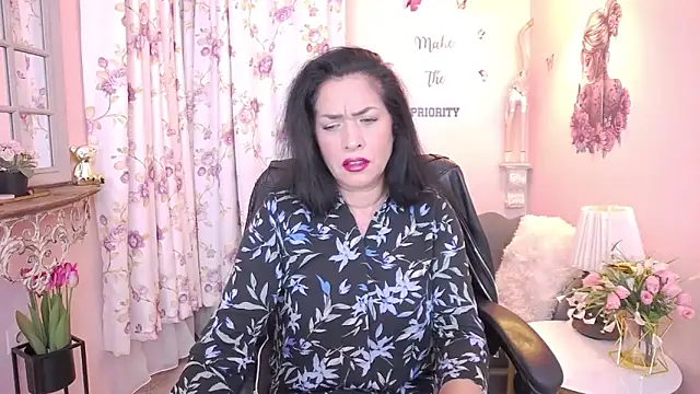 MyLovOne online show from February 2026 12:23:01 PM