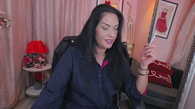 Snapshot of MyLovOne chatting on October 2025 11:11:01 AM MyLovOne online show from October 2025 11:11:01 AM